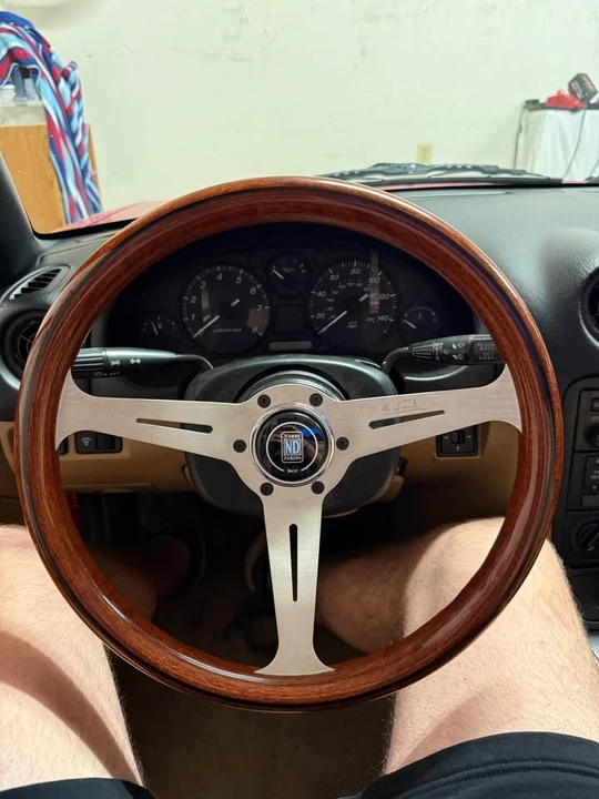 2000 Mazda NB MX-5 Miata - Image 3 of 5