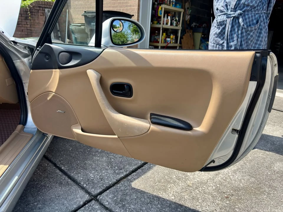 2000 Mazda NB MX-5 Miata - Image 13 of 19