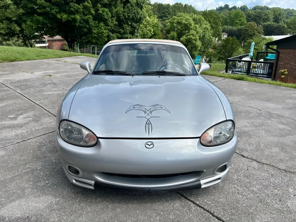 2000 Mazda NB MX-5 Miata - Image 7 of 19