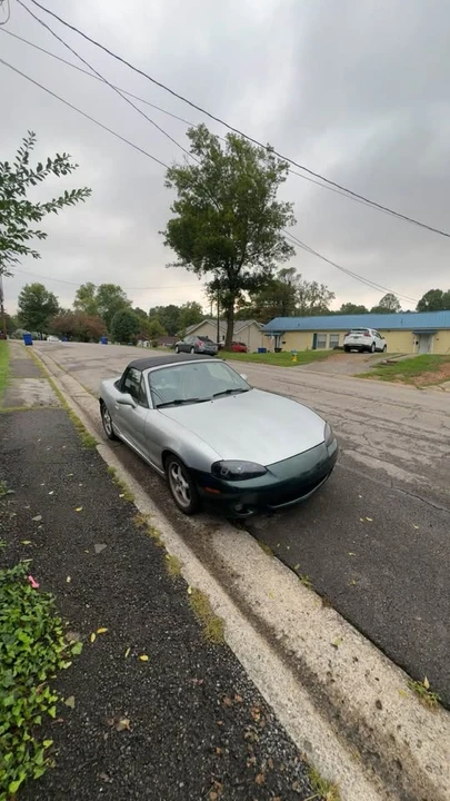 2000 Mazda NB MX-5 Miata - Image 5 of 5