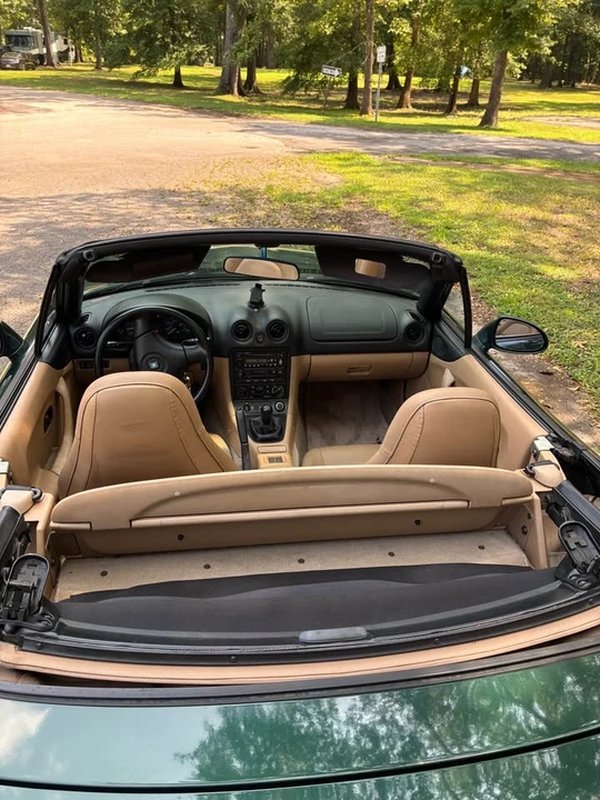 2000 Mazda NB MX-5 Miata - Image 17 of 20