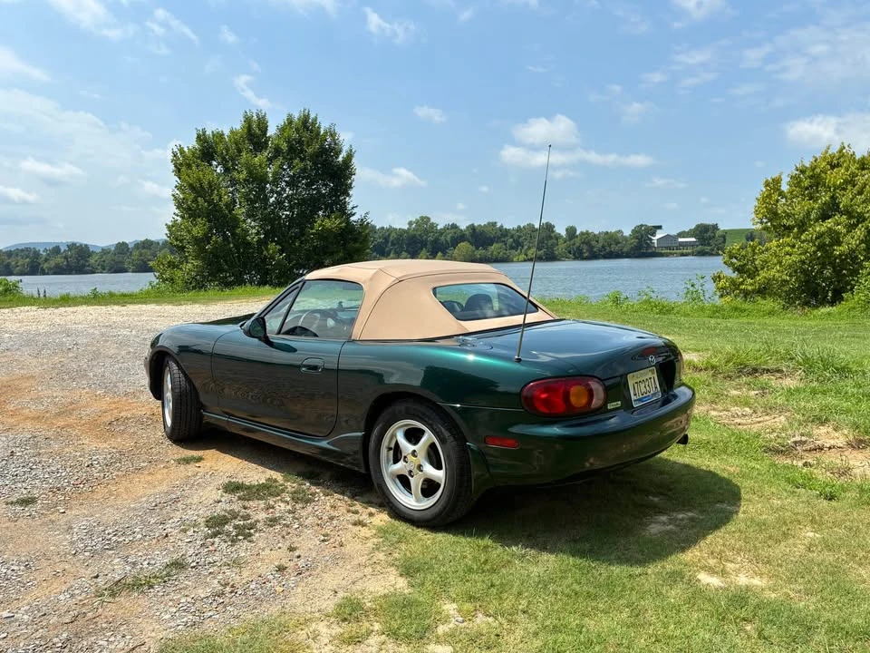 2000 Mazda NB MX-5 Miata - Image 9 of 20