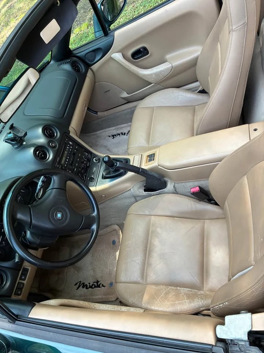 2000 Mazda NB MX-5 Miata - Image 18 of 20