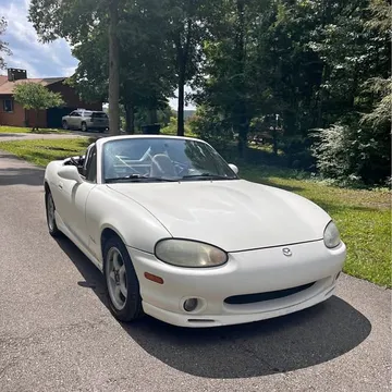 2000 Mazda MX-5 LS Convertible 2D