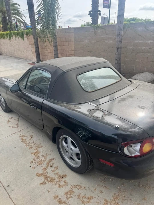 2000 Mazda NB MX-5 Miata - Image 3 of 9
