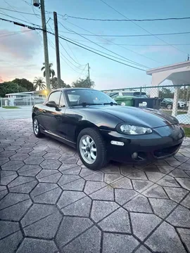 2000 Mazda MX-5 LS Convertible 2D