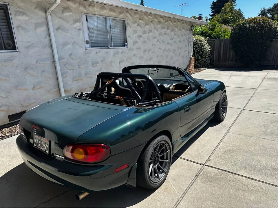 2000 Mazda NB MX-5 Miata - Image 9 of 16