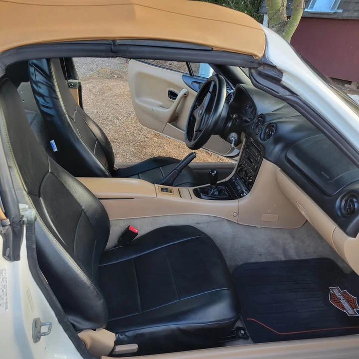 2000 Mazda NB MX-5 Miata - Image 7 of 8