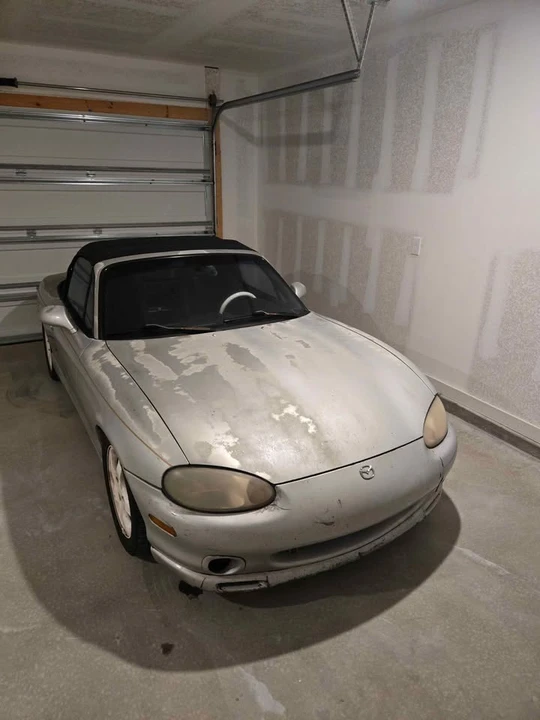 2000 Mazda NB MX-5 Miata - Image 9 of 11