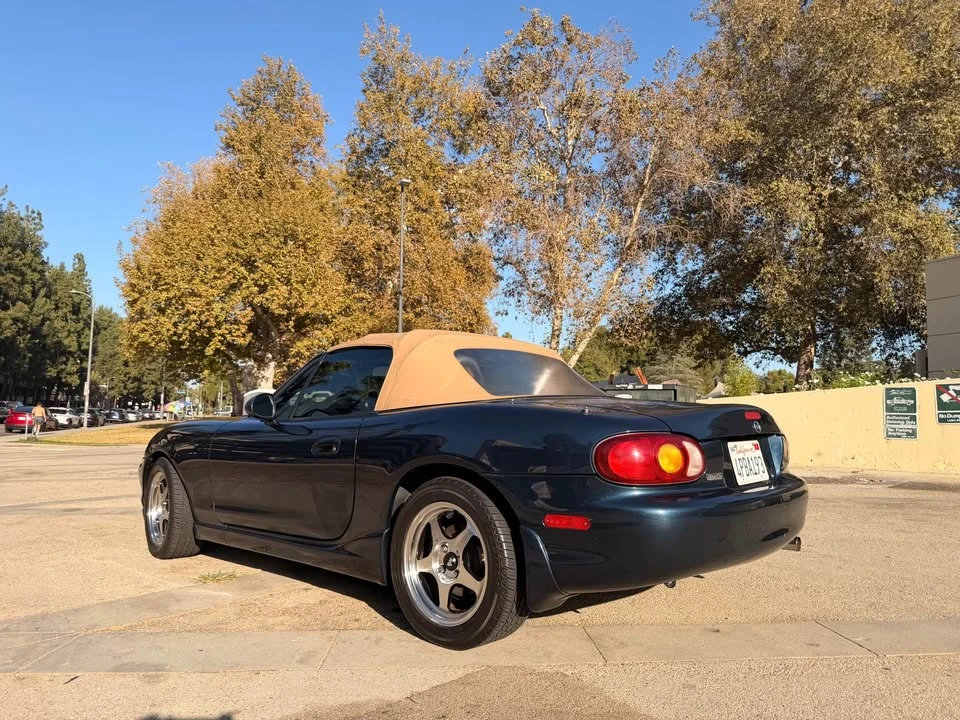 2000 Mazda NB MX-5 Miata - Image 7 of 8