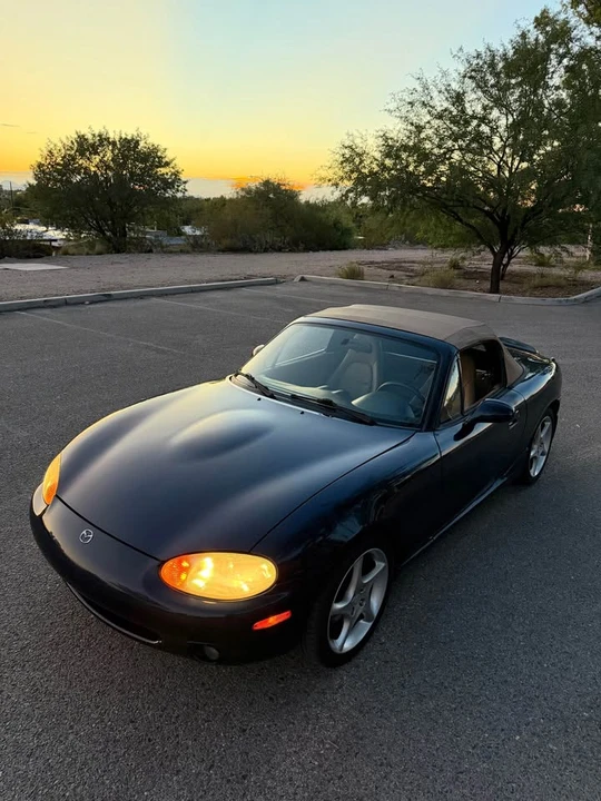 2000 Mazda NB MX-5 Miata - Image 16 of 16