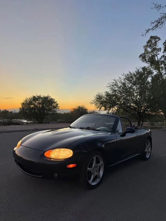 2000 Mazda NB MX-5 Miata - Image 3 of 16