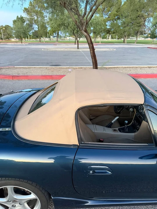 2000 Mazda NB MX-5 Miata - Image 12 of 16