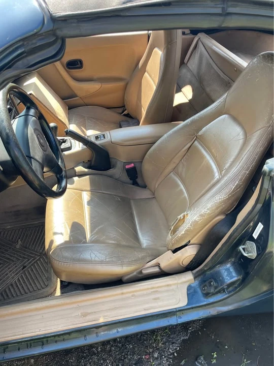 2000 Mazda NB MX-5 Miata - Image 9 of 10