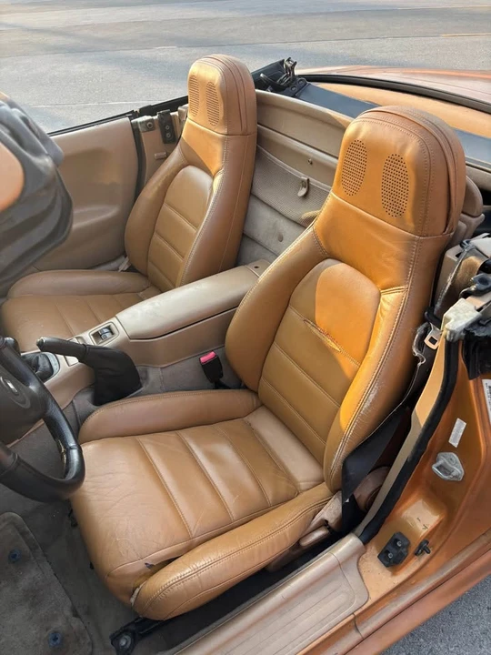 2000 Mazda NB MX-5 Miata - Image 6 of 13