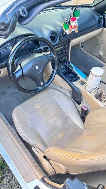 2000 Mazda NB MX-5 Miata - Image 3 of 4