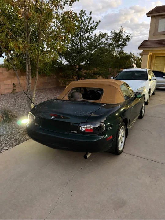 2000 Mazda NB MX-5 Miata - Image 9 of 9