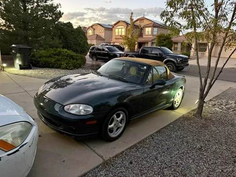 2000 Mazda MX-5 M-Edition Convertible