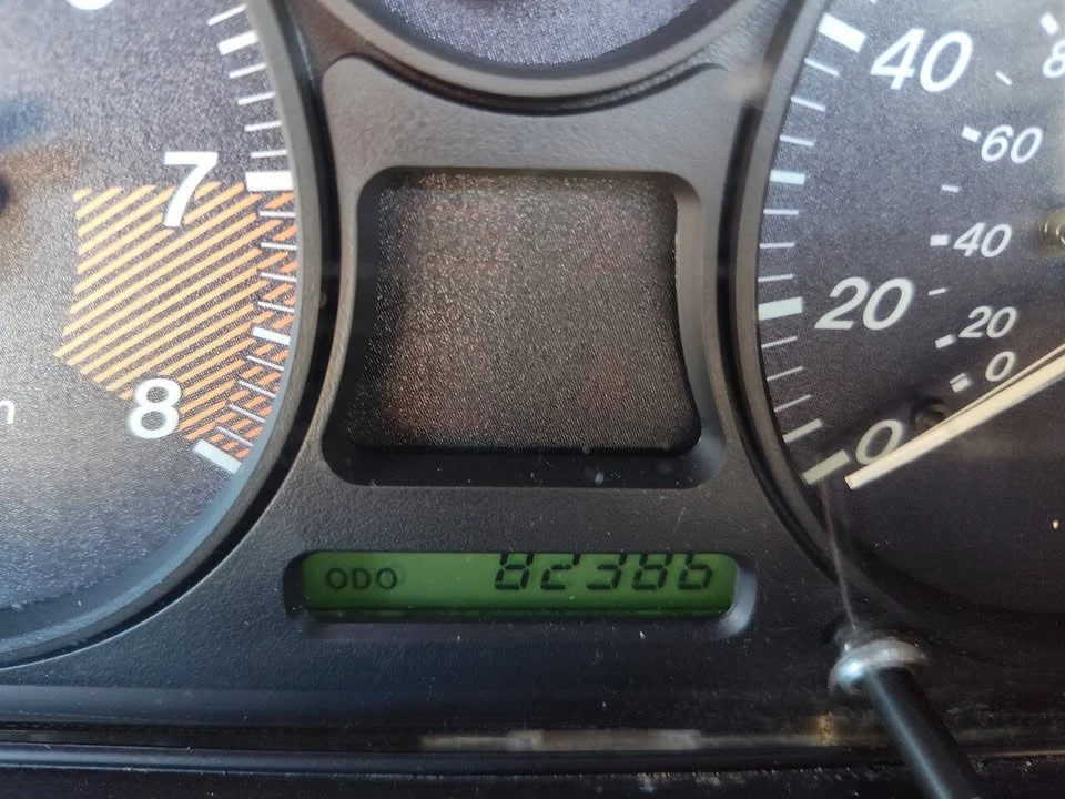 2000 Mazda NB MX-5 Miata - Image 9 of 20