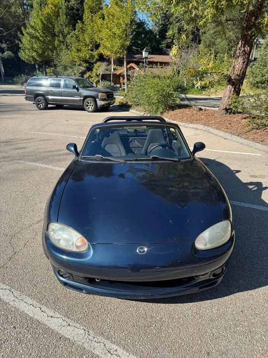 2000 Mazda NB MX-5 Miata - Image 8 of 9