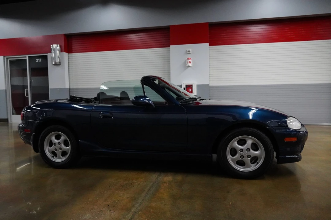 2000 Mazda NB MX-5 Miata - Image 27 of 31