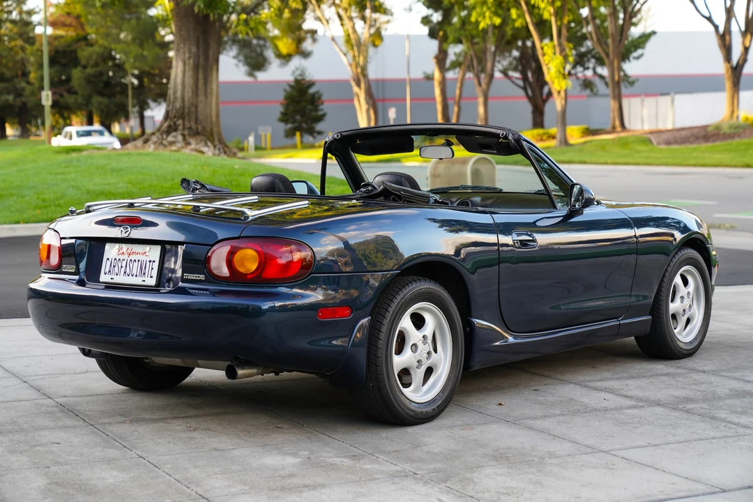 2000 Mazda NB MX-5 Miata - Image 8 of 31