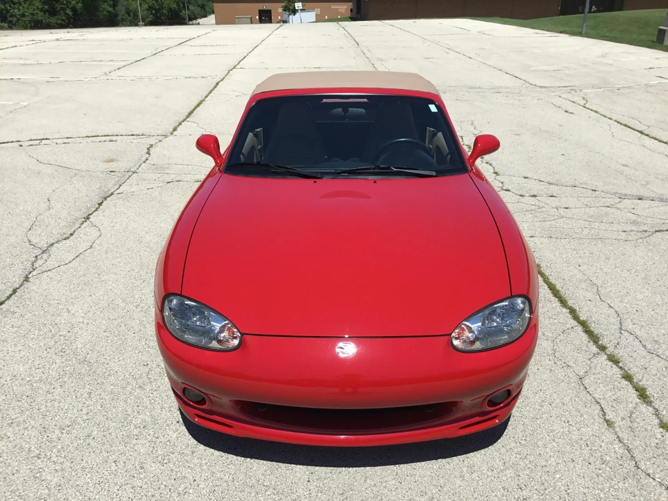 2000 Mazda NB MX-5 Miata - Image 25 of 31