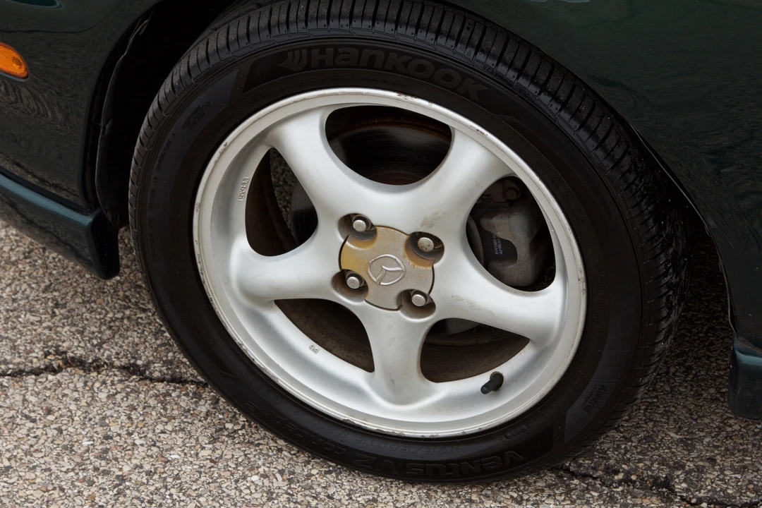 2000 Mazda NB MX-5 Miata - Image 17 of 31