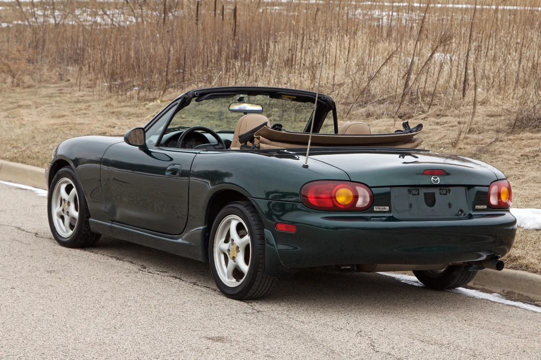 2000 Mazda NB MX-5 Miata - Image 7 of 31