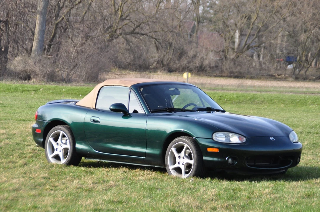 2000 Mazda NB MX-5 Miata - Image 25 of 31