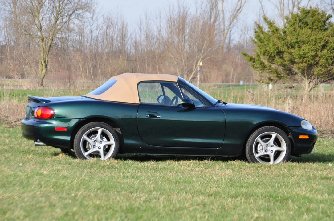 2000 Mazda NB MX-5 Miata - Image 28 of 31