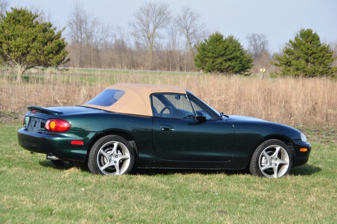 2000 Mazda NB MX-5 Miata - Image 29 of 31