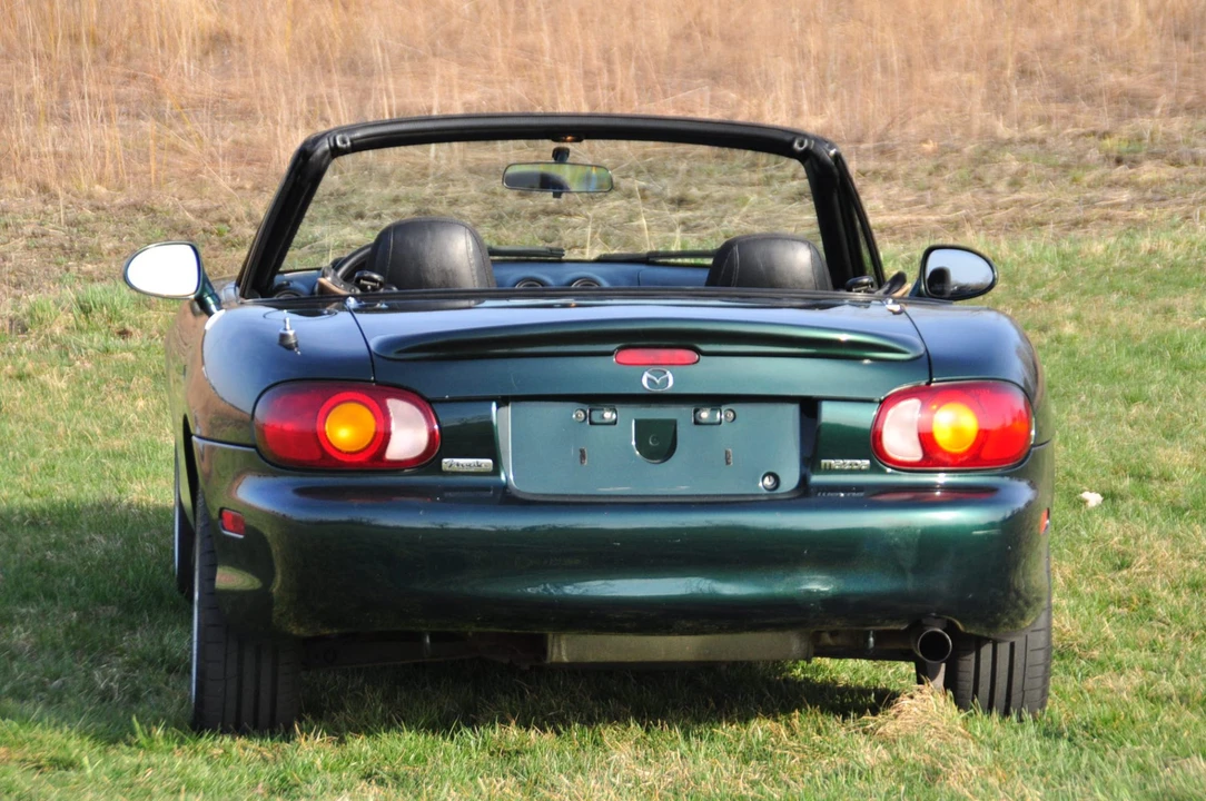 2000 Mazda NB MX-5 Miata - Image 13 of 31