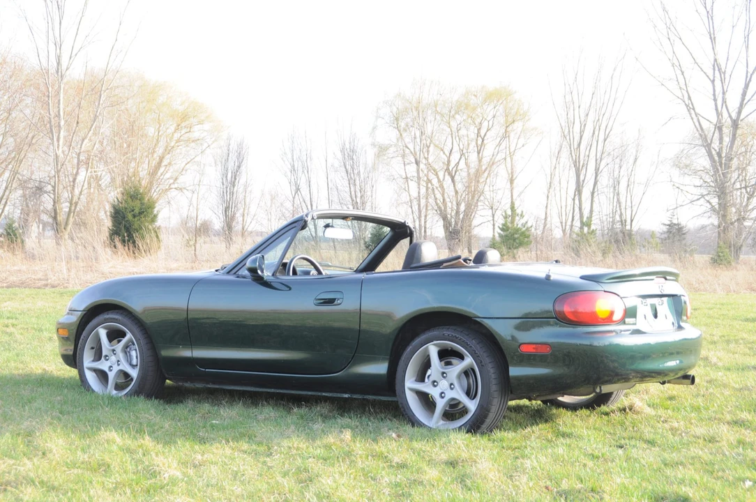 2000 Mazda NB MX-5 Miata - Image 19 of 31