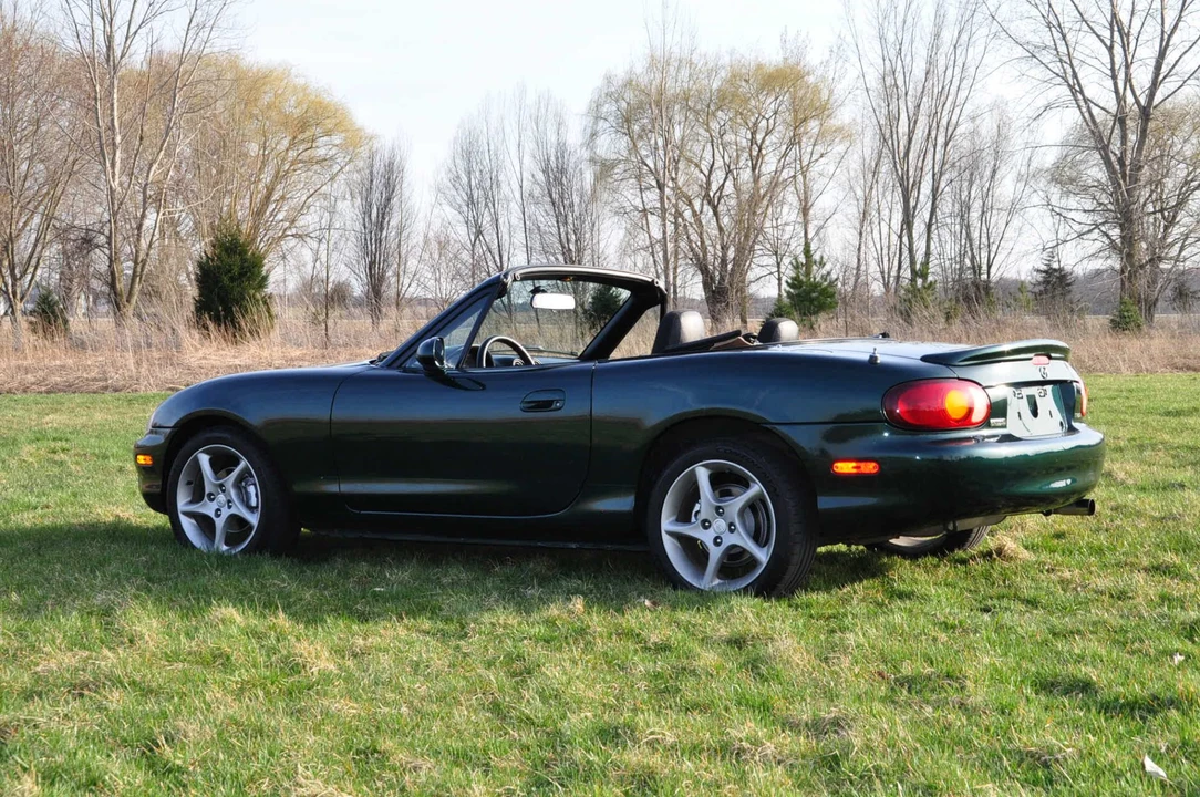 2000 Mazda NB MX-5 Miata - Image 18 of 31