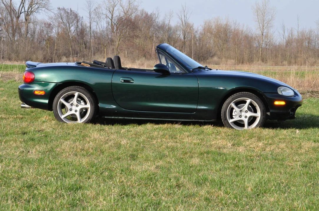 2000 Mazda NB MX-5 Miata - Image 7 of 31