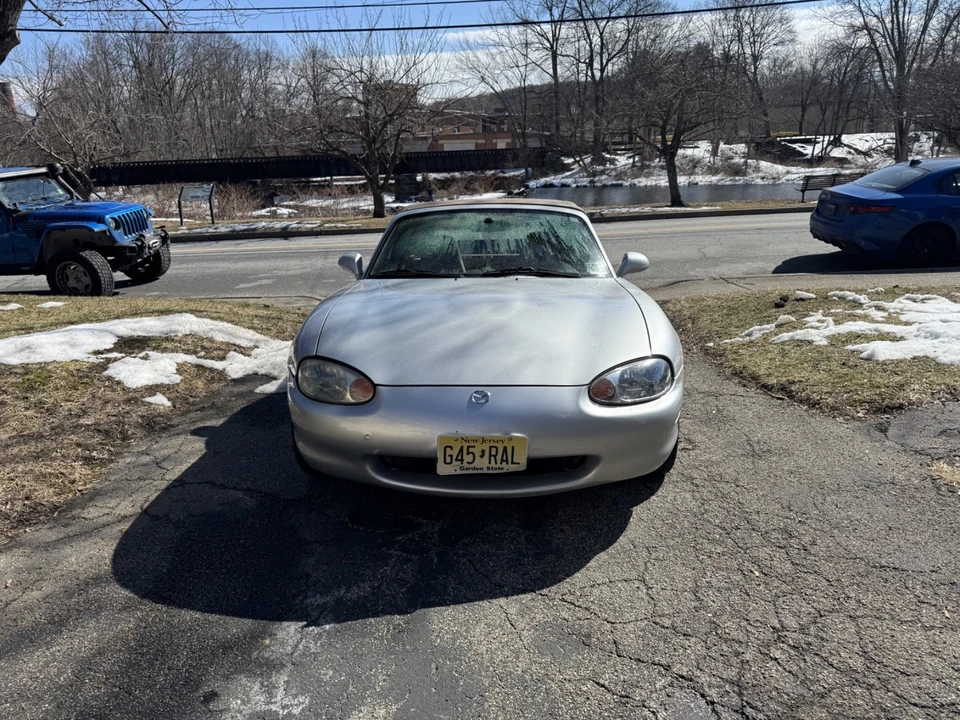 2000 Mazda NB MX-5 Miata - Image 3 of 13