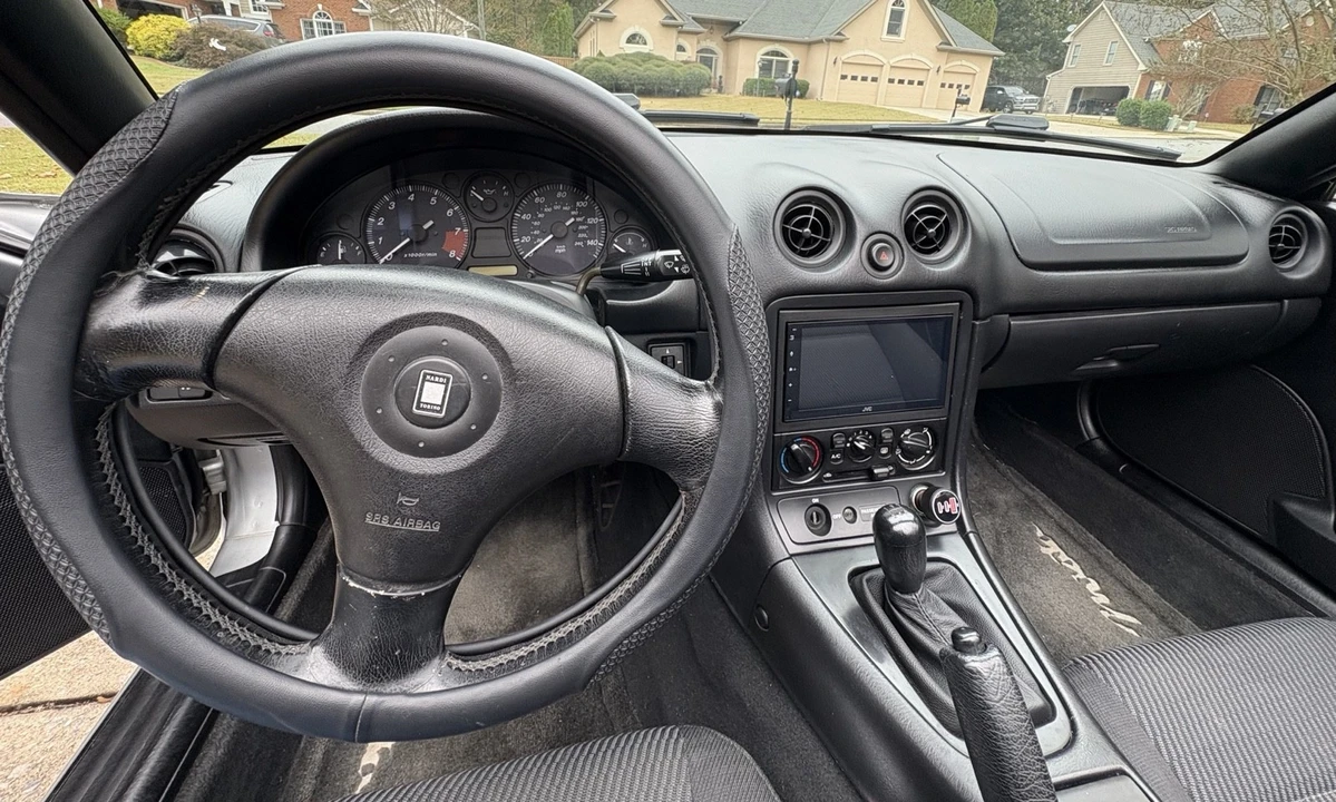 2000 Mazda NB MX-5 Miata - Image 8 of 11