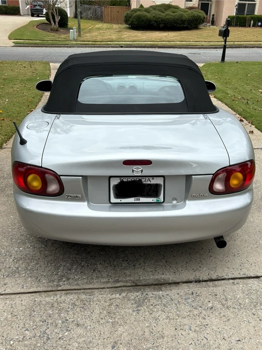 2000 Mazda NB MX-5 Miata - Image 7 of 11