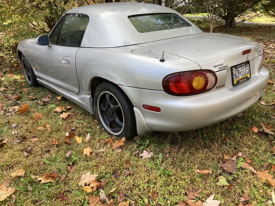 2000 Mazda NB MX-5 Miata - Image 3 of 9
