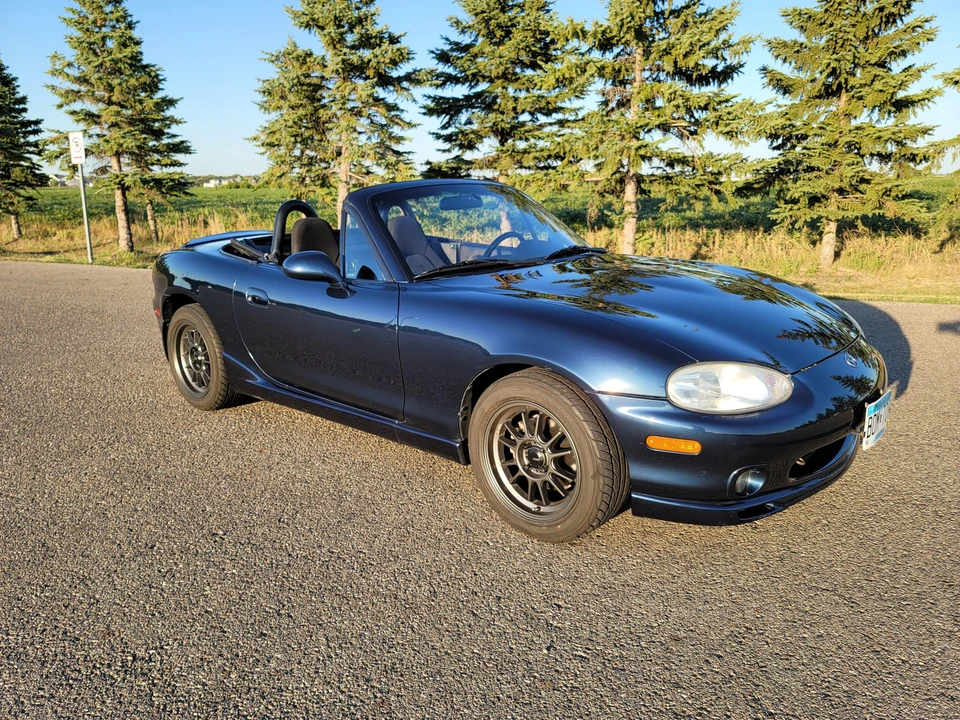 2000 Mazda NB MX-5 Miata - Image 24 of 31