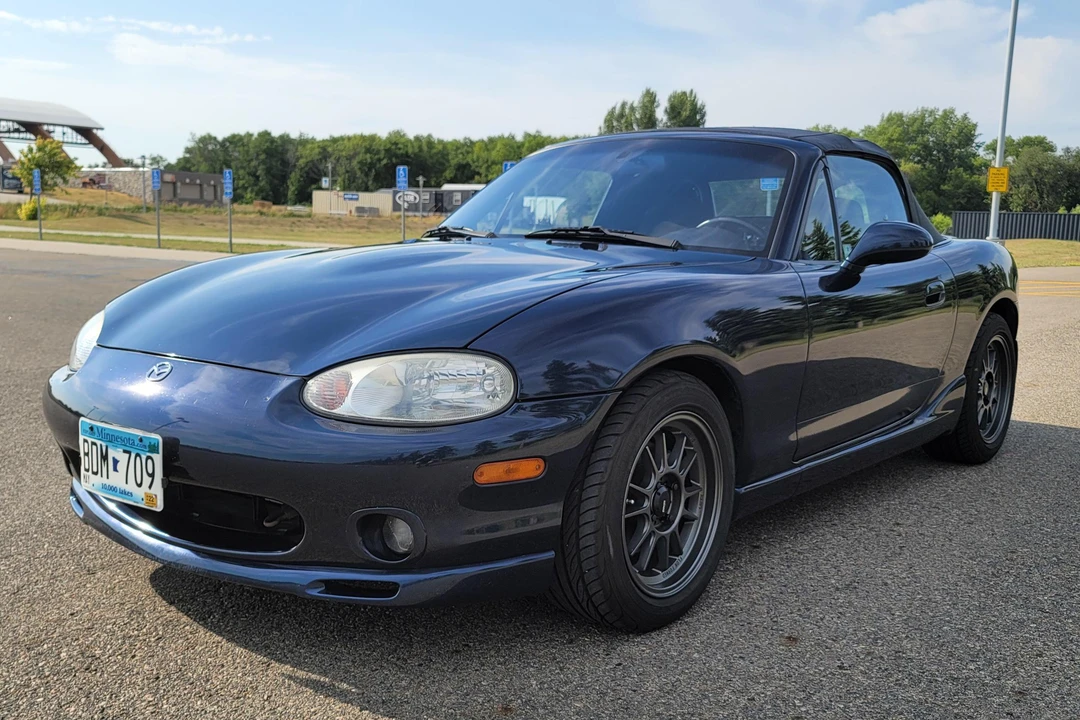 2000 Mazda NB MX-5 Miata - Image 11 of 31