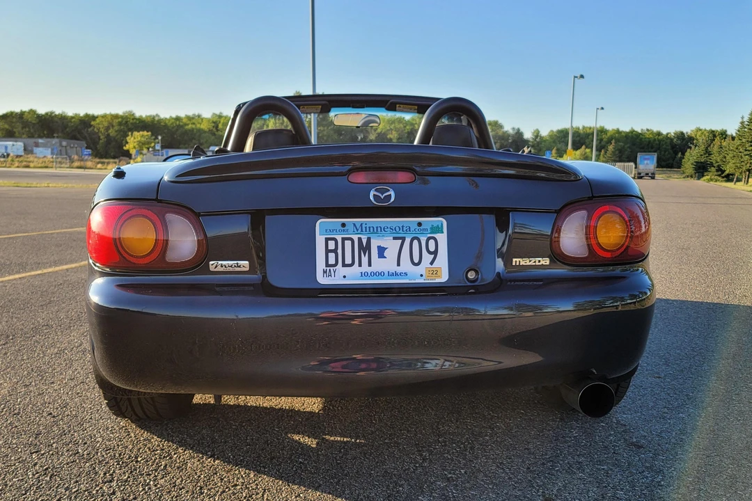 2000 Mazda NB MX-5 Miata - Image 5 of 31