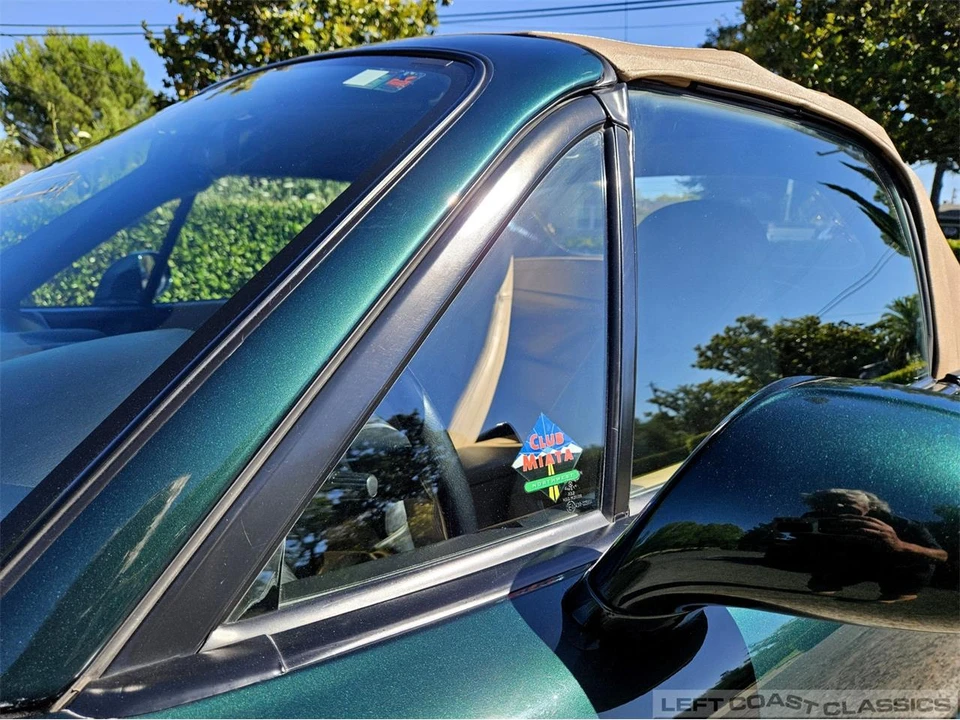 2000 Mazda NB MX-5 Miata - Image 28 of 31