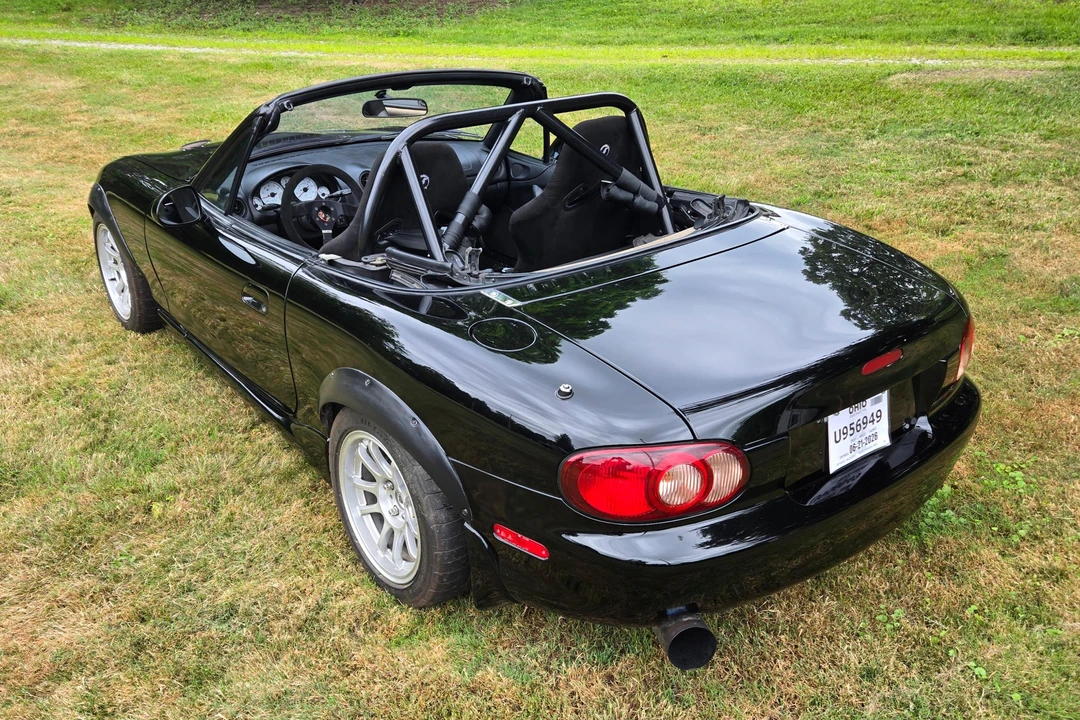 2000 Mazda NB MX-5 Miata - Image 4 of 31
