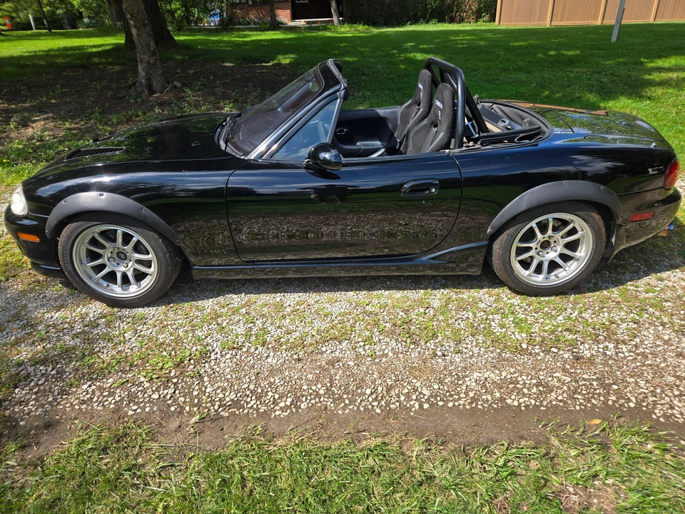 2000 Mazda NB MX-5 Miata - Image 8 of 31