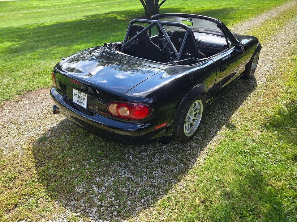 2000 Mazda NB MX-5 Miata - Image 11 of 31