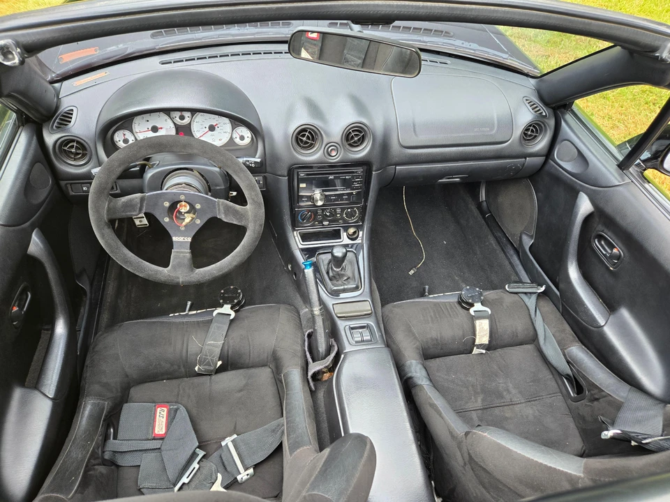 2000 Mazda NB MX-5 Miata - Image 29 of 31