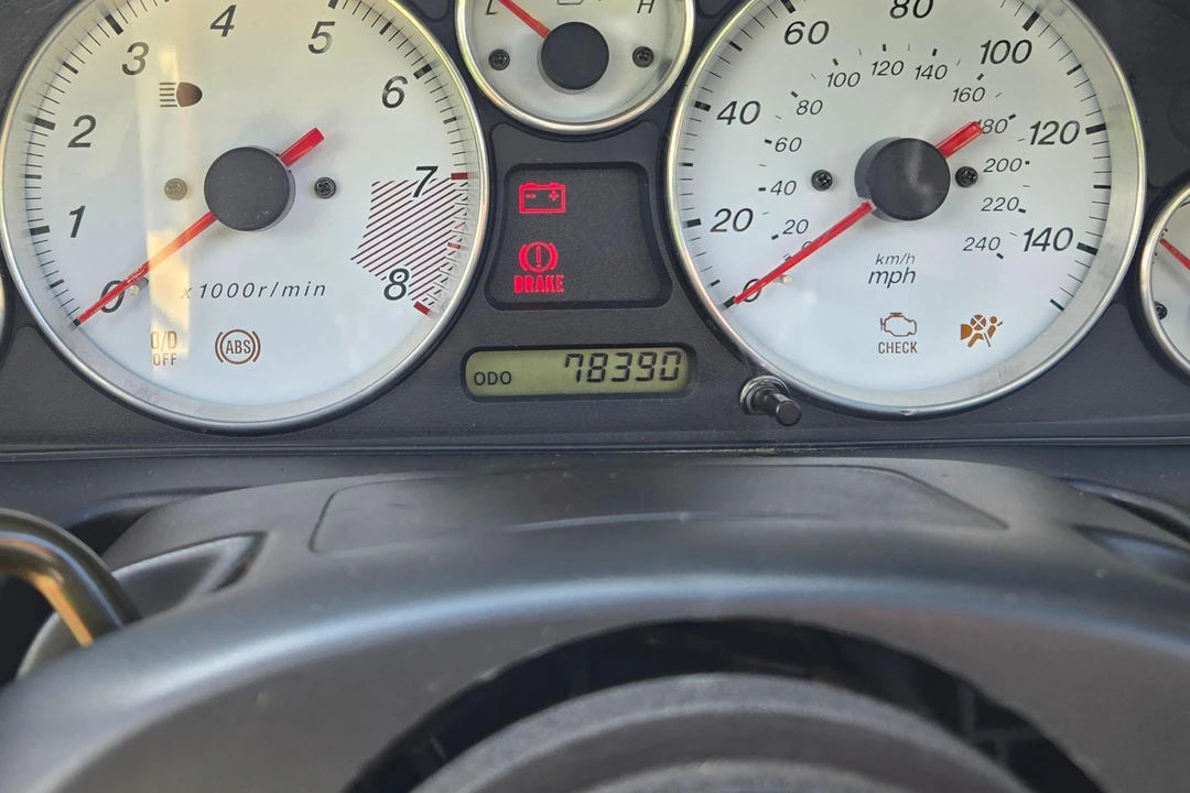 2000 Mazda NB MX-5 Miata - Image 25 of 31