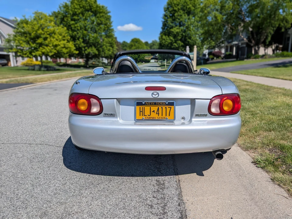 2000 Mazda NB MX-5 Miata - Image 10 of 31